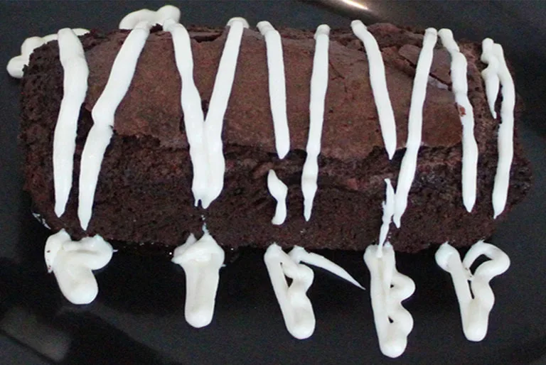 Deserts jpg gianthomemadebrownie
